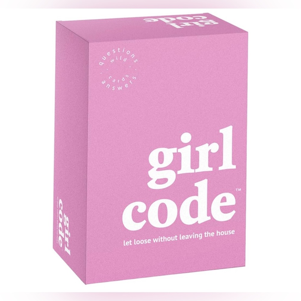 Girl Code Card Game - NIB - Picture 1 of 6